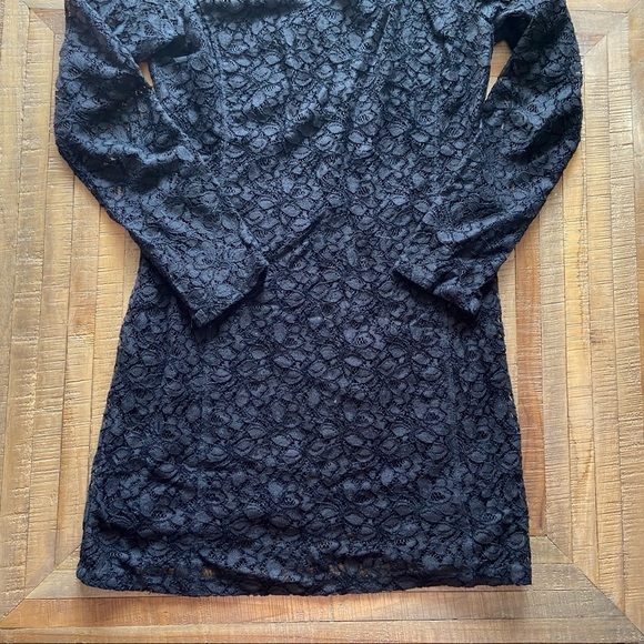 Aritzia Talula Black long sleeved lace dress - Picture 3 of 6